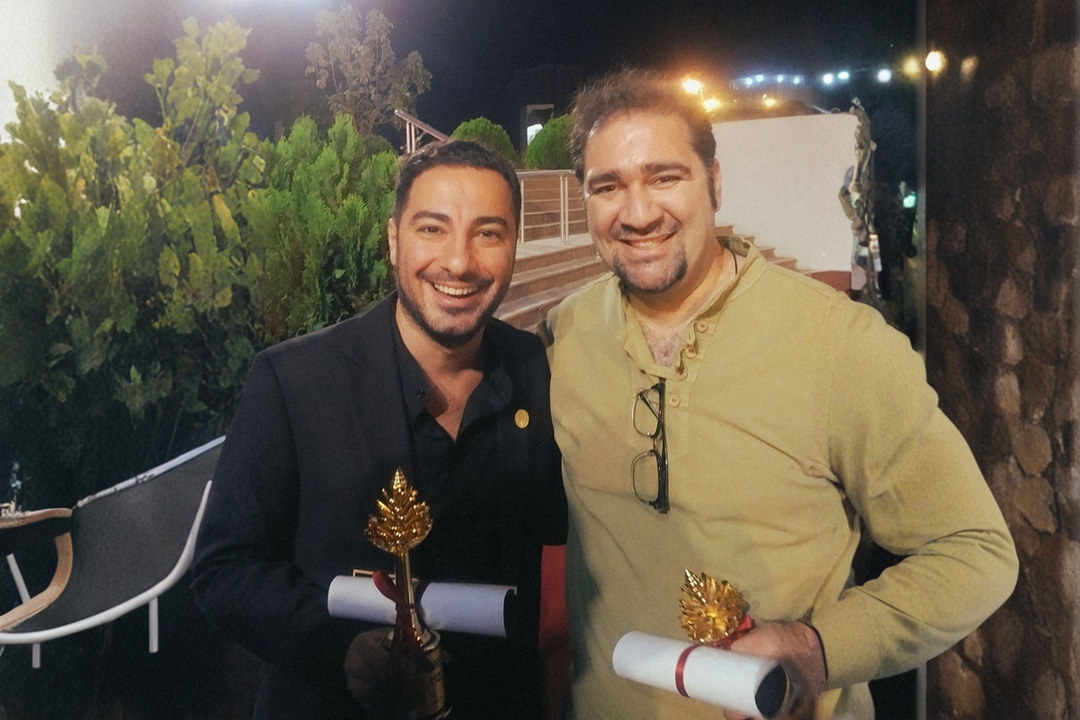 مرتضی شمس کارگردان و فیلم ساز ایرانی که فیلم های ساخته او منتخب جشنواره های معتبر داخلی و بین المللی بوده است.
Morteza Shams is an Iranian director and filmmaker whose films have been selected by prestigious domestic and international festivals.
